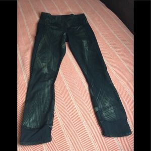 Lululemon black & green wonder under legging